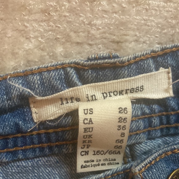 life in progress ripped jean shorts - Picture 3 of 3